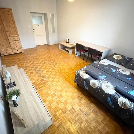 Fantastic Waw - G Room 2 Варшава Экстерьер фото
