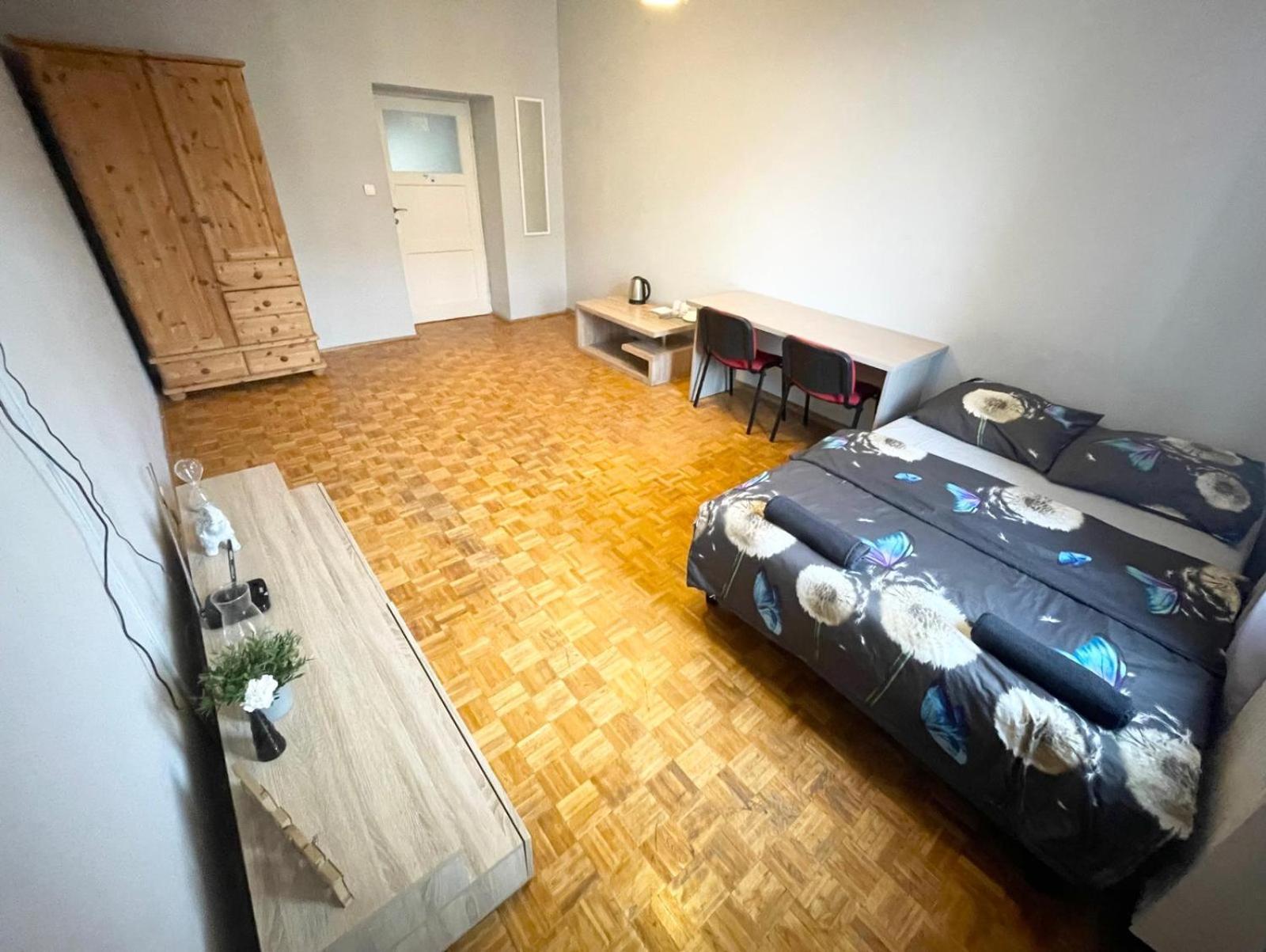Fantastic Waw - G Room 2 Варшава Экстерьер фото